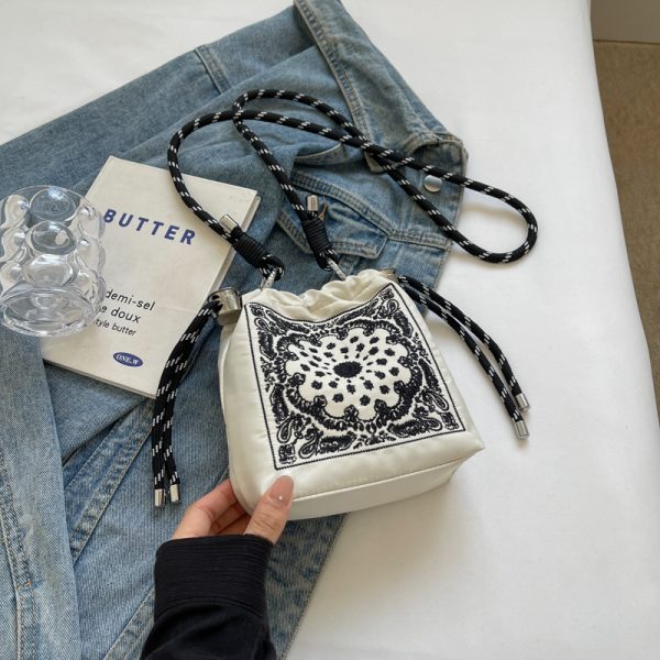 High-End Embroidered Canvas Bucket Bag for Women - Summer 2025 Drawstring Crossbody Phone Bag, Casual Style