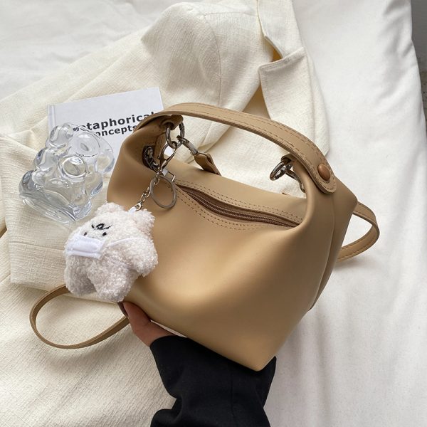High-End French-Style Handbag for Women - Autumn Winter 2025 Tote, Shoulder & Crossbody Bag, Trendy Niche Fashion Accessory