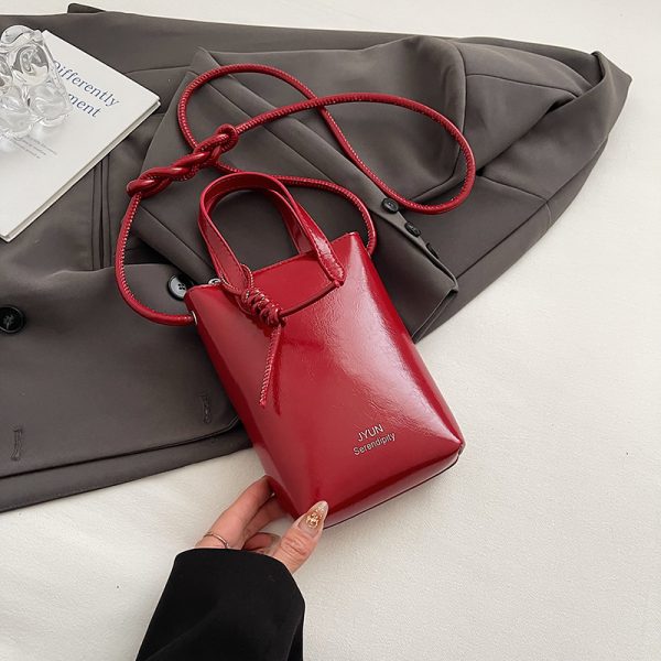High-End Silver Mini Bag for Women - Lightweight Handheld Crossbody Zipper Bag for Summer 2025, Perfect for Y2K Fashion