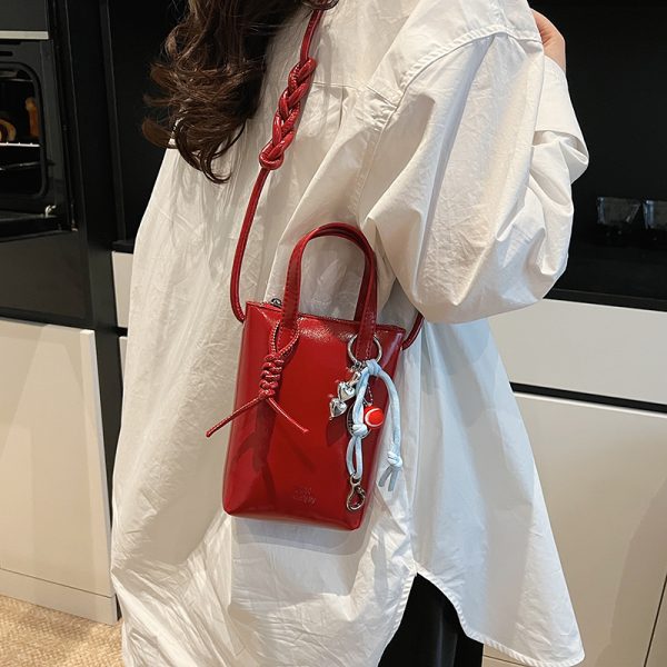 High-End Silver Mini Bag for Women - Lightweight Handheld Crossbody Zipper Bag for Summer 2025, Perfect for Y2K Fashion