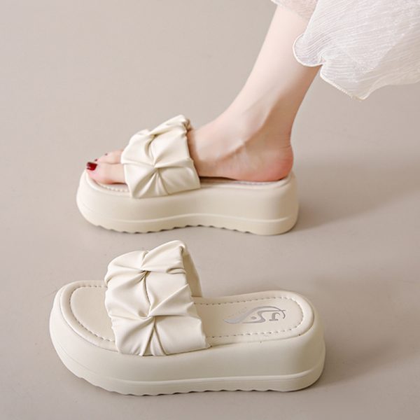 High-End Thick-Soled Platform Slide Sandals for Women - Non-Slip, Height-Increasing, Fashionable Summer 2025 Outdoor Footwear