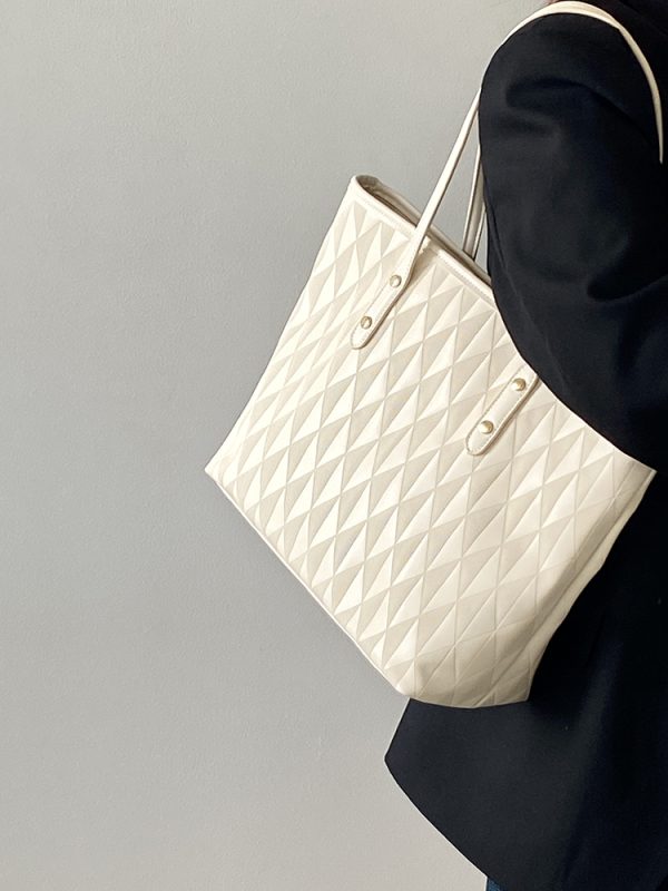 High-End Women's Large Capacity Tote Bag for Classroom & Commuting - Versatile Handheld & Shoulder Bag