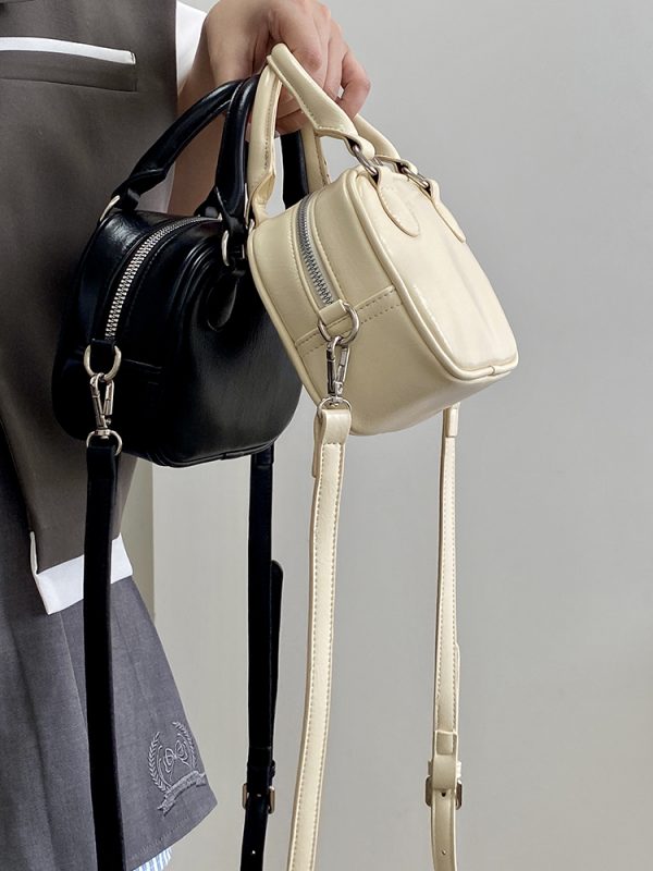 High-End Women's Spring Summer Tote Bag - Stylish Versatile Crossbody Shoulder Bag for Chic Everyday Use