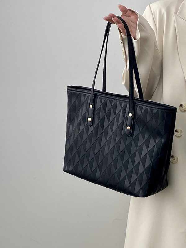 High-End Women's Tote Bag - Versatile Large Capacity Commuter Shoulder Handbag for School & Daily Use