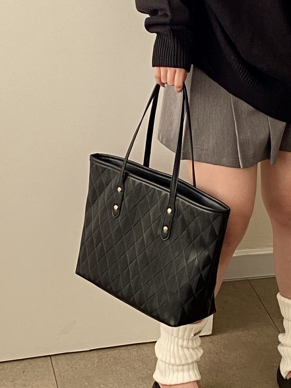 High-End Women's Tote Bag - Versatile Large Capacity Commuter Shoulder Handbag for School & Daily Use