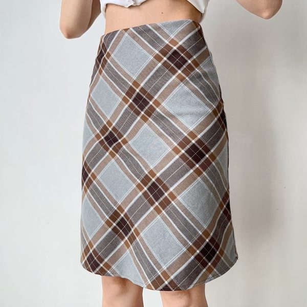 High-Waisted Color-Blocking Plaid A-Line Skirt for Women - Retro European American Style Short Bodycon Fashion
