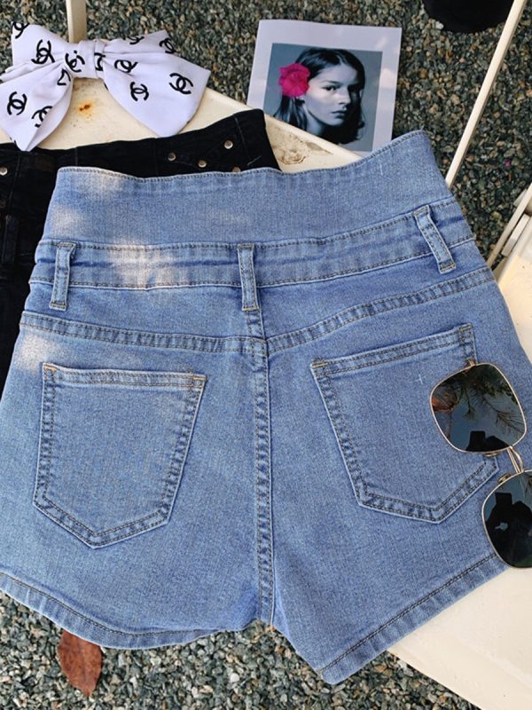 High-Waisted Retro Denim Shorts for Women - Slimming Long-Legged Vacation Hot Pants, Summer 2025 Fashion