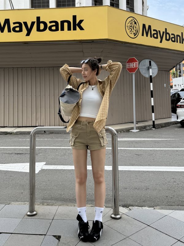 High-Waisted Spicy Girl Denim Shorts for Women - 2025 Summer American Style Washed Hot Pants for a Chic Look