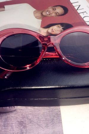 Hip-Hop Style Oval Sunglasses Inspired by Burijie Bridge and G-Dragon â€“ Trendy Alien Glasses for Y2K Fashion Lovers