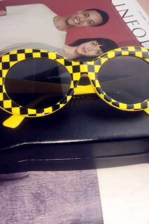 Hip-Hop Style Oval Sunglasses Inspired by Burijie Bridge and G-Dragon â€“ Trendy Alien Glasses for Y2K Fashion Lovers