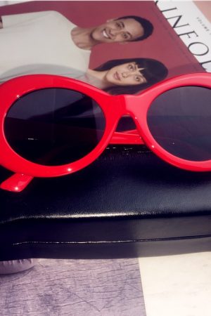 Hip-Hop Style Oval Sunglasses Inspired by Burijie Bridge and G-Dragon â€“ Trendy Alien Glasses for Y2K Fashion Lovers