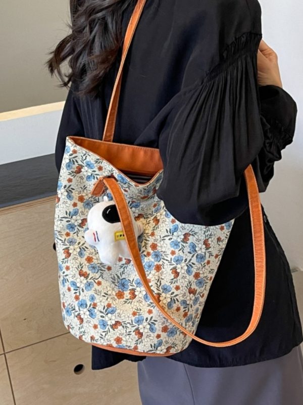 Japanese-Style Floral Canvas Bucket Bag for Women - 2025 Versatile Large Capacity Shoulder Tote for Commuting