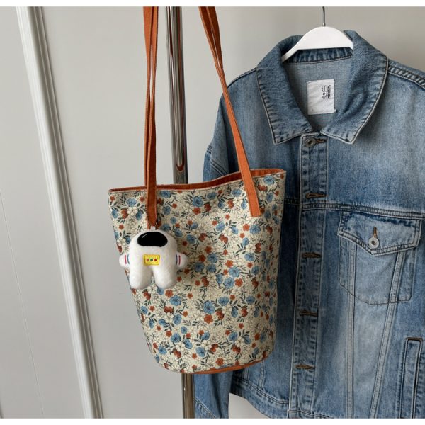 Japanese-Style Floral Canvas Bucket Bag for Women - 2025 Versatile Large Capacity Shoulder Tote for Commuting