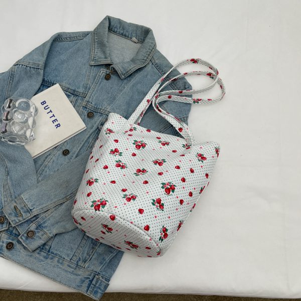 Japanese-Style Floral Canvas Bucket Bag for Women - 2025 Versatile Large Capacity Shoulder Tote for Commuting