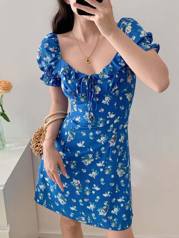 Klein Blue Floral Puff Sleeve Dress - Slim Fit, Waist-Defined, Versatile Vacation Style, Perfect for Summer Outings and 90s Inspired Looks
