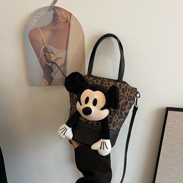 Korean-Style Cartoon Anime Crossbody Bag - Cute Girl Bucket Bag for Spring/Summer 2025, Trendy High-End Underarm Bag