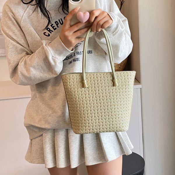 Korean Style High-End Women's Bucket Bag - Versatile Spring/Summer Crossbody Shoulder Handbag 2025 Fashionable Design
