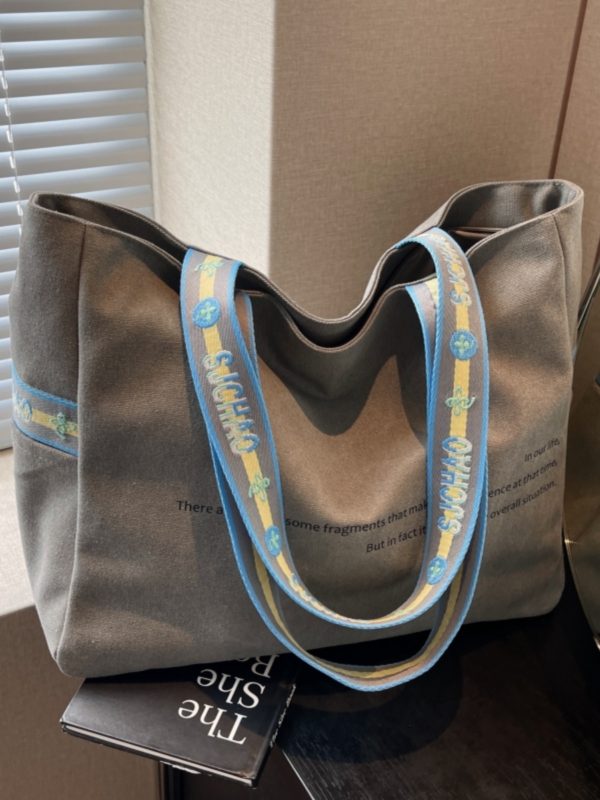 Korean-Style Large Capacity Canvas Tote Bag for Women, 2025 New Model, Perfect for Short Trips and Commuting