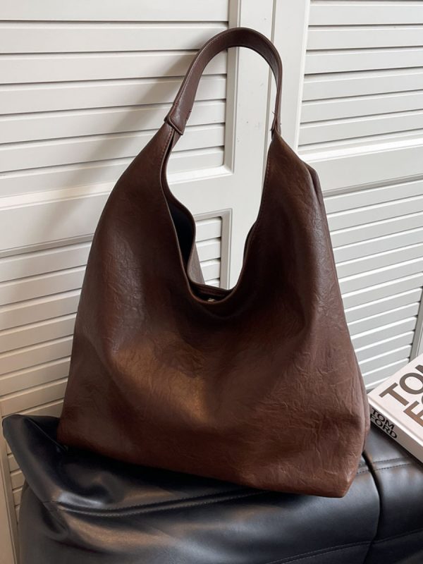 Korean Style Large-Capacity Shoulder Bag for Women - Retro Versatile Tote for Work and Commuting - Autumn Winter 2025 Collection