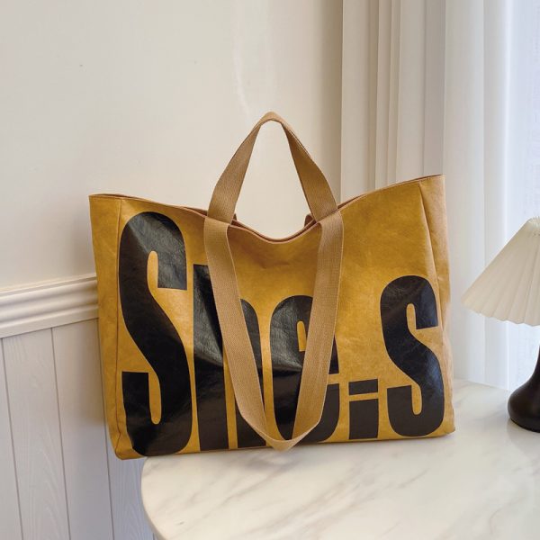 Korean-Style Large-Capacity Tote Bag for Women - 2025 Autumn Winter Literary Letter Print Shoulder Bag, Versatile Fashion Accessory