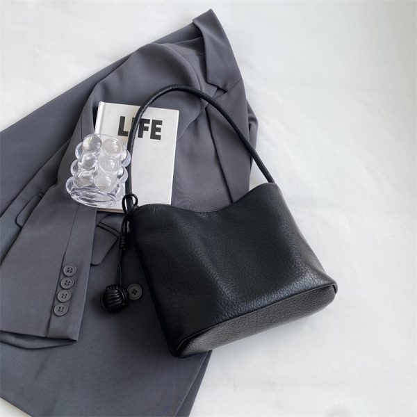 Korean-Style Minimalist Large-Capacity Tote Bag for Women, 2025 Trendy Lychee Pattern Underarm Handbag