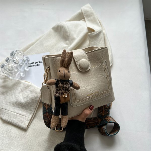 Korean Style Retro Wide Shoulder Strap Crossbody Bag for Women - Versatile Spring/Summer 2025 High-End Bucket Bag