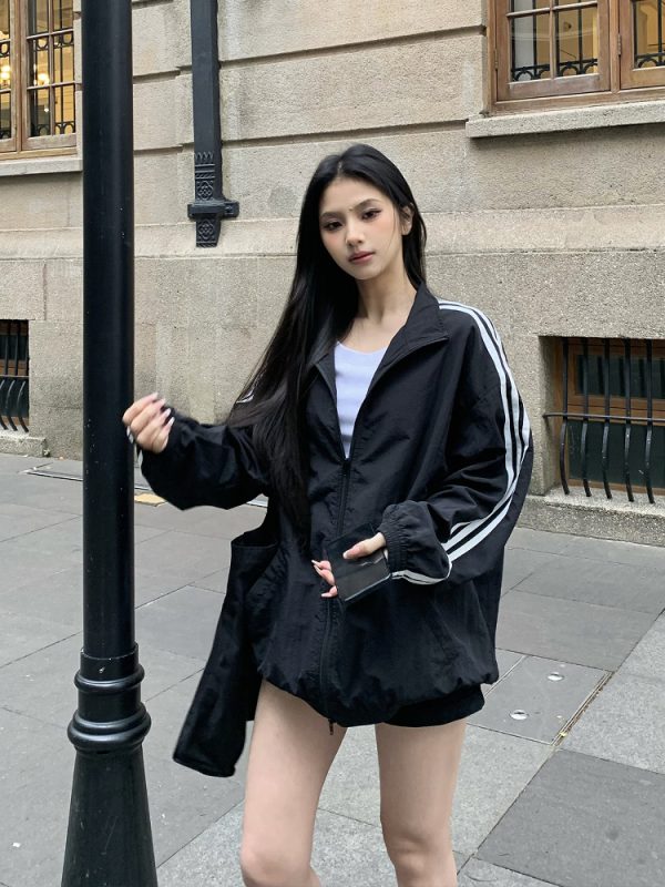 Korean Style Three Stripes Zipper Cardigan Jacket for Women - Loose Sports Casual Summer Coat with Stand Collar and Sun Protection