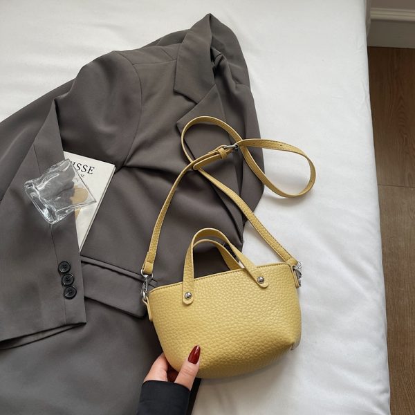 Korean-Style Versatile Shoulder Handbag for Women - 2025 Summer High-End Crossbody Small Bucket Bag
