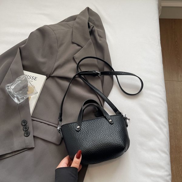Korean-Style Versatile Shoulder Handbag for Women - 2025 Summer High-End Crossbody Small Bucket Bag