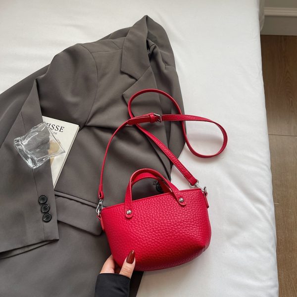 Korean-Style Versatile Shoulder Handbag for Women - 2025 Summer High-End Crossbody Small Bucket Bag