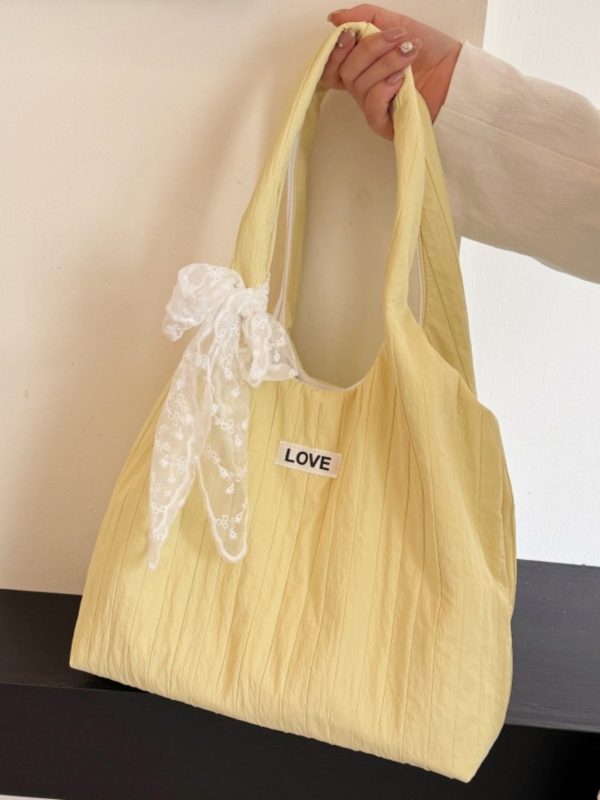 Large Capacity Canvas Tote Bag for Women - Relaxed Single-Shoulder Design, Ideal for College Students and Commuters