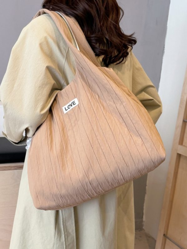 Large Capacity Canvas Tote Bag for Women - Relaxed Single-Shoulder Design, Ideal for College Students and Commuters