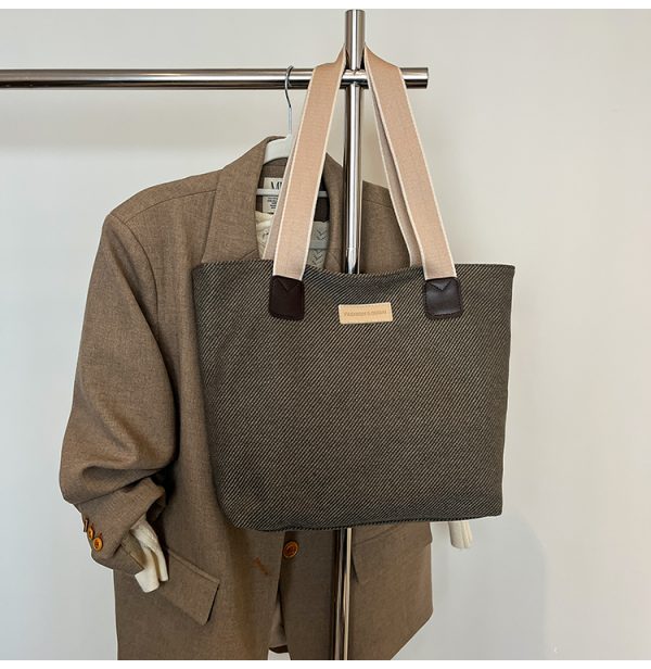 Large Capacity Minimalist Canvas Tote Bag for Women - Versatile Casual Commuter Shoulder Bag 2025