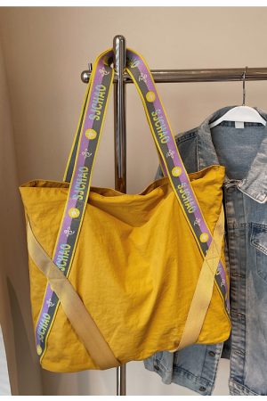 Large Capacity Nylon Commuter Tote Bag for Women - Stylish 2025 Shoulder Bag for Shopping and Short Trips