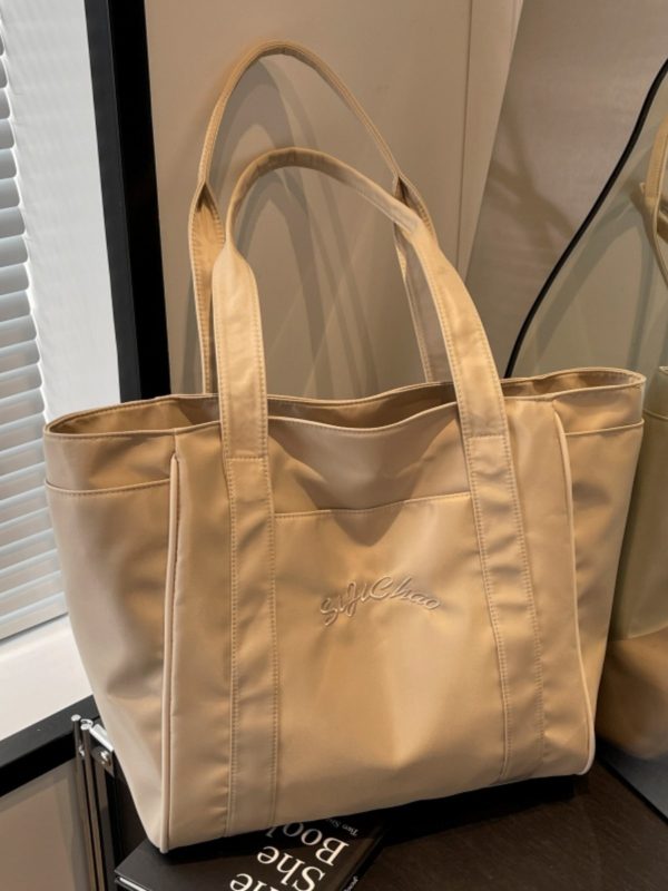 Large Capacity Nylon Tote Bag for Women, 2025 Spring/Summer Shoulder Bag for College, Commuting, and Classes