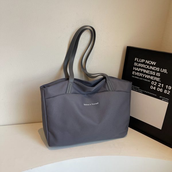 Large Capacity Oxford Cloth Women's Crossbody Bag - Versatile High-End Commuting Tote for Autumn/Winter 2025