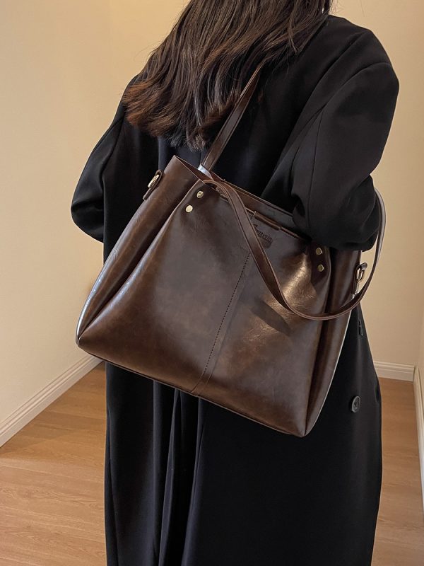 Large-Capacity Shoulder Bag for Commuting - Women's Retro Tote in Korean Style for Spring/Summer 2025 Fashion
