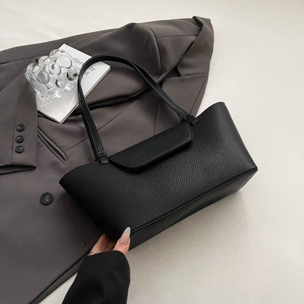Large Capacity Shoulder Bag for Women - 2025 New Korean Style Versatile Crossbody Bag with Elegant Design and High-End Quality