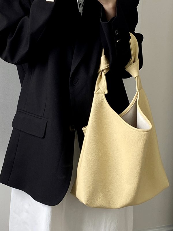 Large Capacity Tote Bag for Women - Niche Design for Spring & Summer, Versatile Shoulder & Hand-Held Style for Commuting & Classes