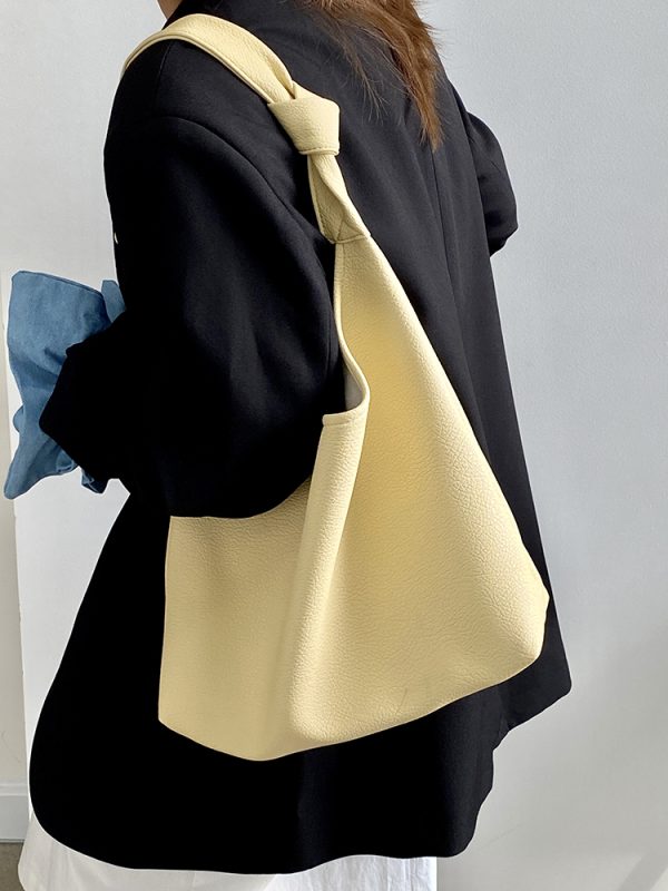 Large Capacity Tote Bag for Women - Niche Design for Spring & Summer, Versatile Shoulder & Hand-Held Style for Commuting & Classes
