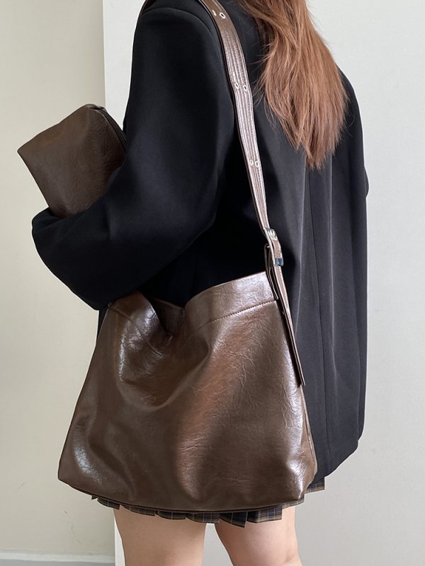 Large Capacity Tote Bag for Women - Spring/Summer 2025 Niche Design, Versatile Shoulder & Crossbody Style, Perfect for Everyday Use