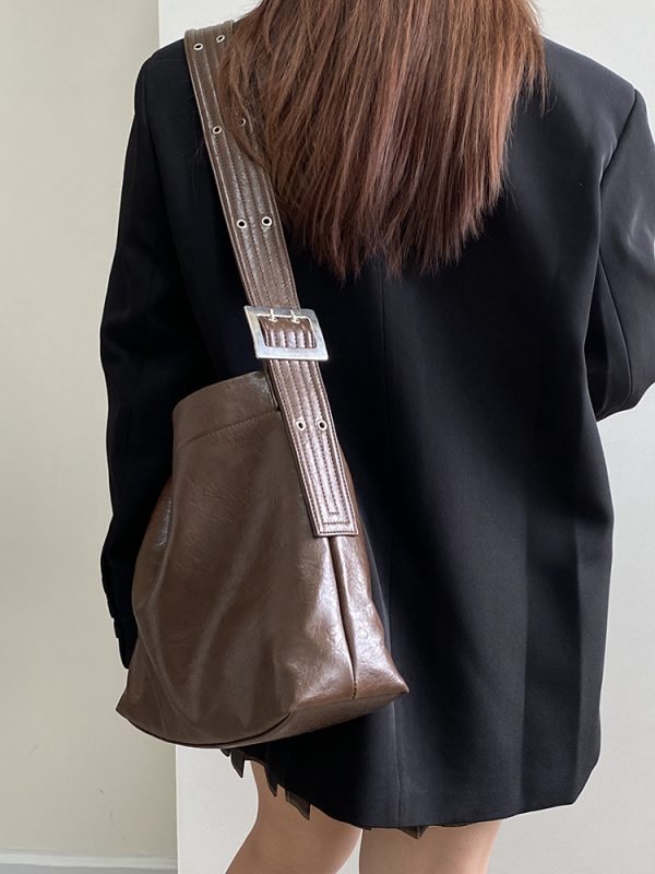 Large Capacity Tote Bag for Women - Spring/Summer 2025 Niche Design, Versatile Shoulder & Crossbody Style, Perfect for Everyday Use