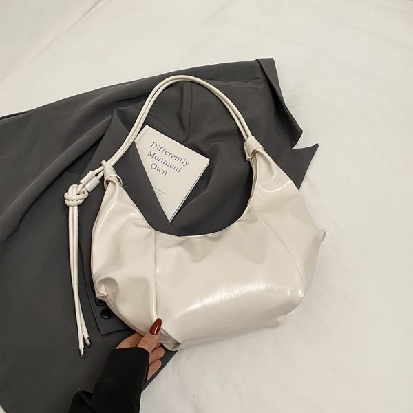 Large Capacity Women's Casual Shoulder Bag - 2025 Trendy Lightweight Crossbody Dumpling Bag for Everyday Versatility