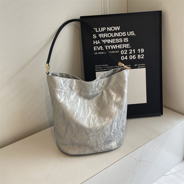 Large Capacity Women's Casual Shoulder Bag - Summer 2025 Minimalist Underarm Tote for Relaxed Commuting