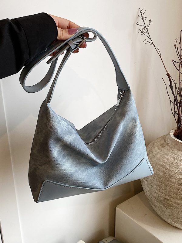 Large Capacity Women's Shoulder Bag 2025 - Trendy Versatile Commuter Tote Crossbody Bag for Everyday Use