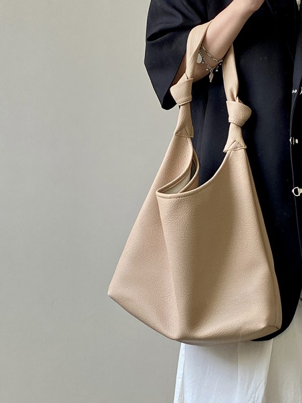 Large Capacity Women's Tote Bag - Stylish Niche Design for Spring & Summer, Perfect for Commuting, Classes, Shoulder & Hand-Held Use