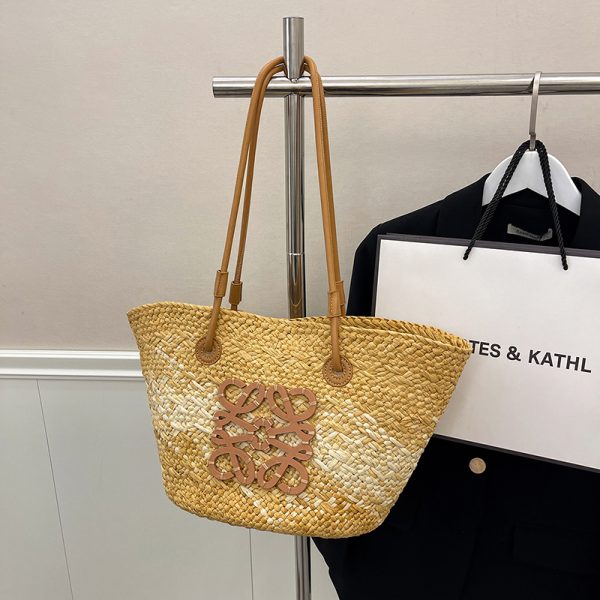 Large Capacity Woven Straw Bag - Casual Versatile Shoulder Bag for Beachside Vacations - 2025 Fashion Trend