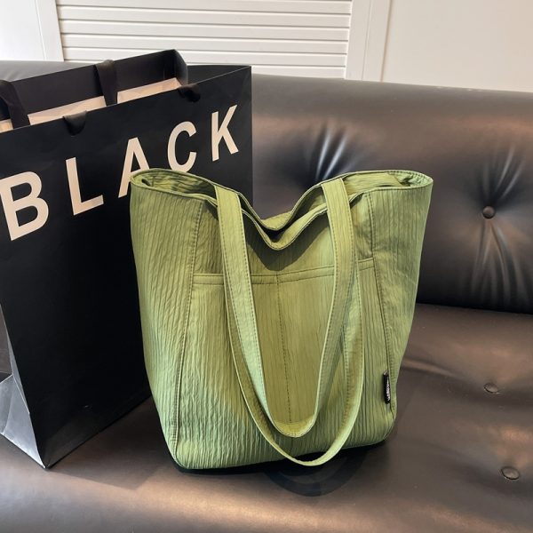 Large Capacity Wrinkled Canvas Tote Bag for Women - Summer 2025 Commuter Shoulder Bag in Korean Lazy Style