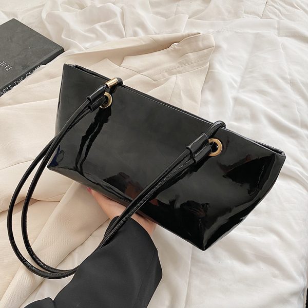 Large Shiny Patent Leather Single Shoulder Tote Bag for Women - Stylish High-End Commuting Bag for Spring Summer 2025