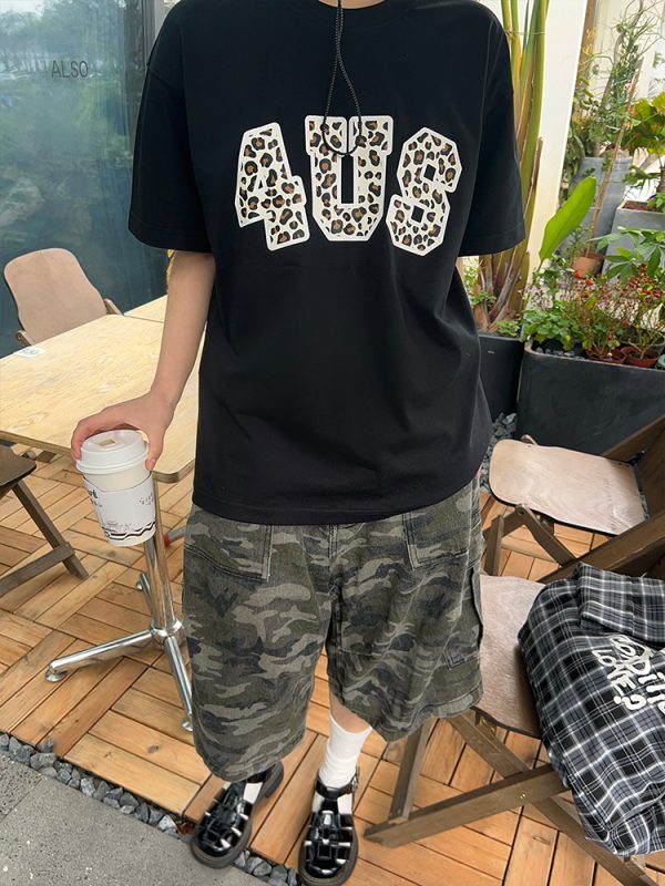 Leopard Print Graphic T-Shirt for Men and Women - Summer Trendy Loose Fit Round Neck Short Sleeve Top, Casual Y2K Style